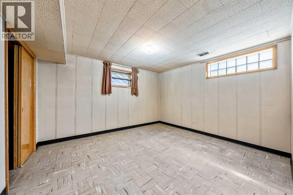 2720 32 Avenue SW, Calgary, Alberta  T3E 0W2 - Photo 17 - A2336001