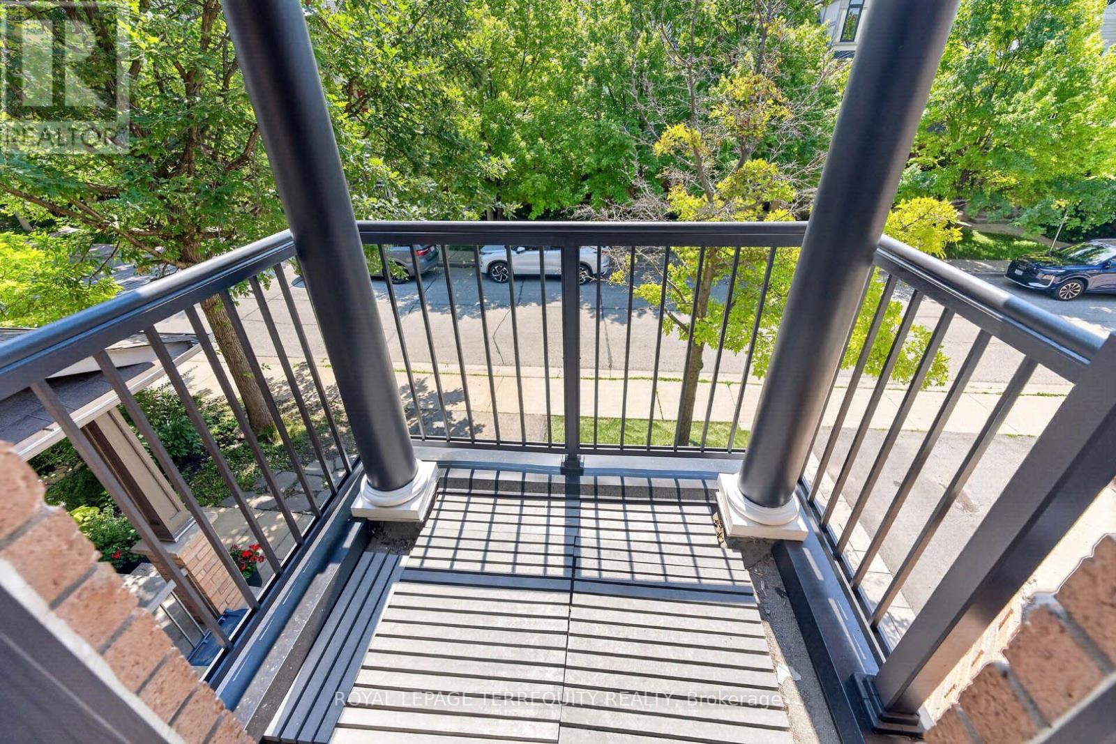 40 Whistle Post Street, Toronto, Ontario  M4E 3W8 - Photo 23 - E13672472