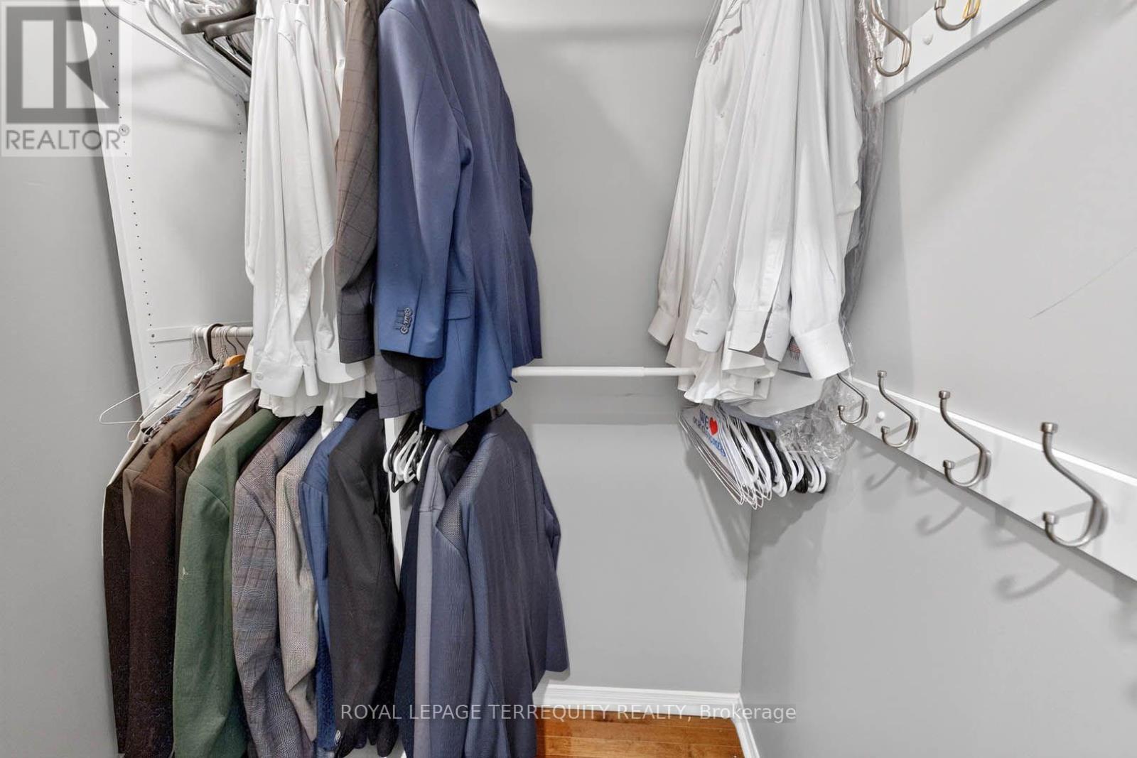 40 Whistle Post Street, Toronto, Ontario  M4E 3W8 - Photo 30 - E13672472