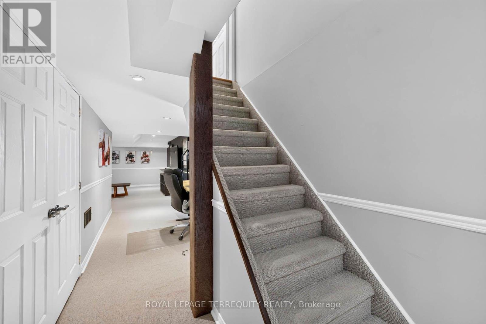40 Whistle Post Street, Toronto, Ontario  M4E 3W8 - Photo 34 - E13672472