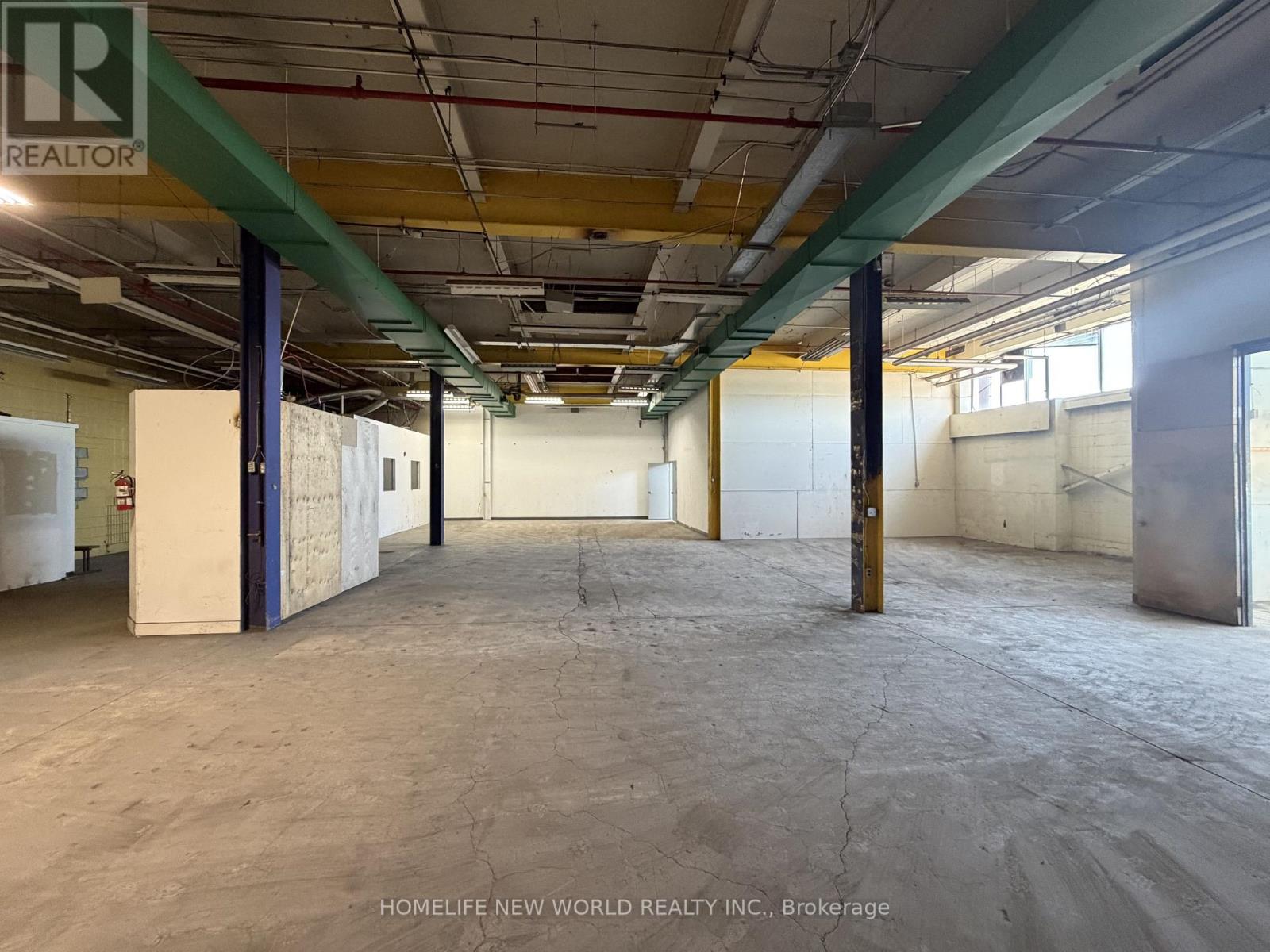 South Warehouse - 41 Metropolitan Road, Toronto, Ontario M1R 2T5 - Photo 14 - E13672522