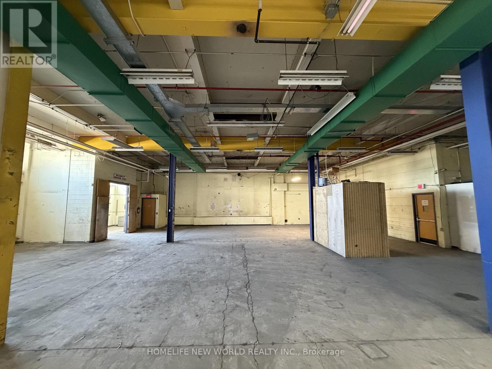 South Warehouse - 41 Metropolitan Road, Toronto, Ontario M1R 2T5 - Photo 23 - E13672522
