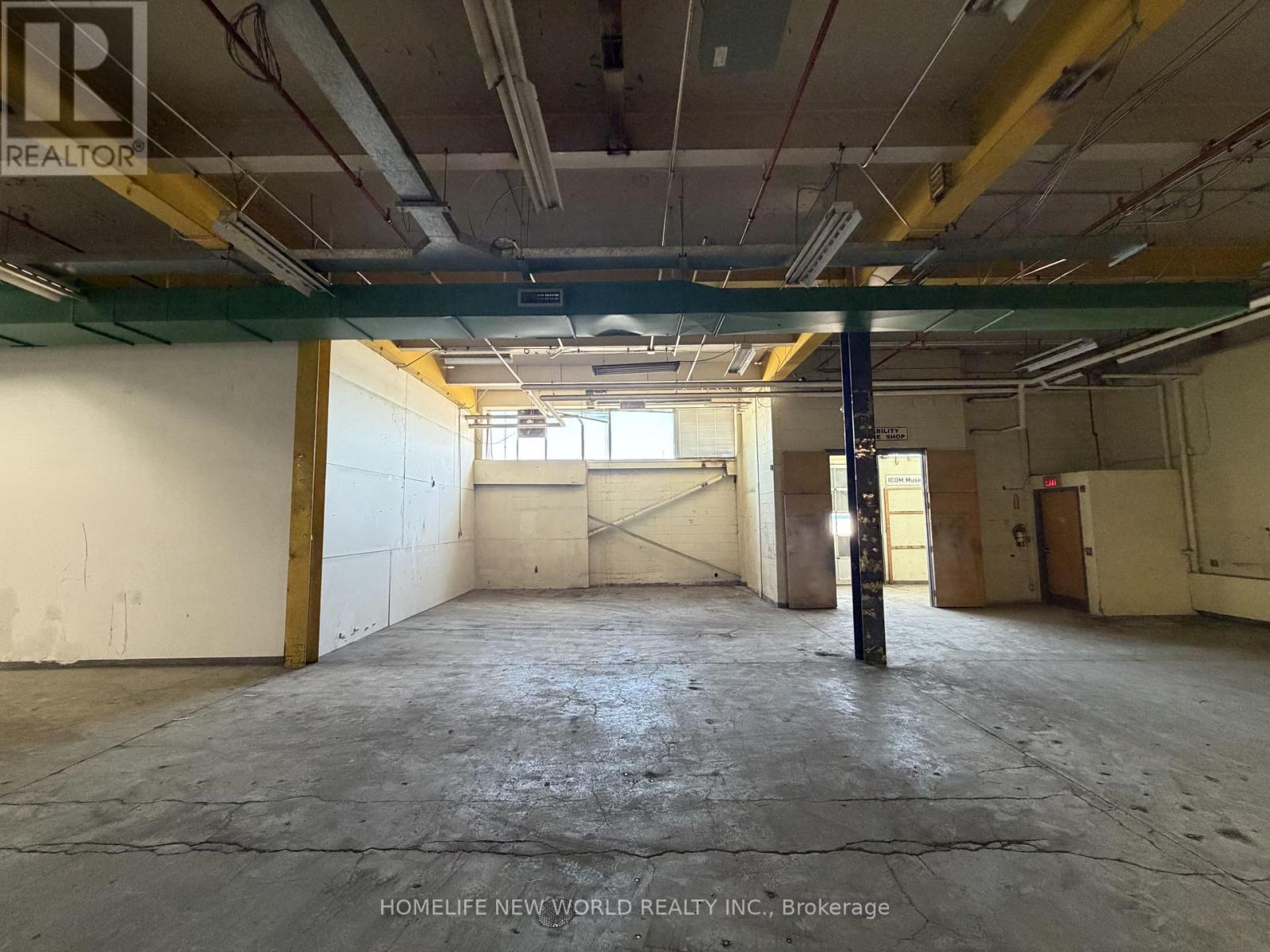 South Warehouse - 41 Metropolitan Road, Toronto, Ontario M1R 2T5 - Photo 24 - E13672522