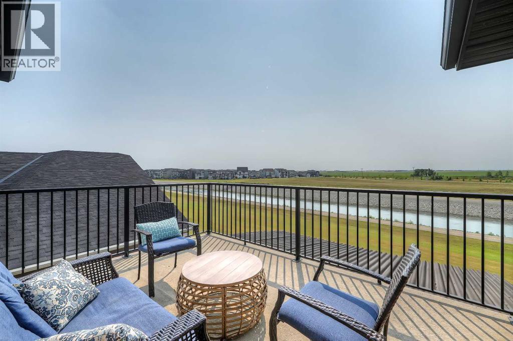 268 Rainbow Falls Way, Chestermere, Alberta  T1X 0T1 - Photo 27 - A2336303