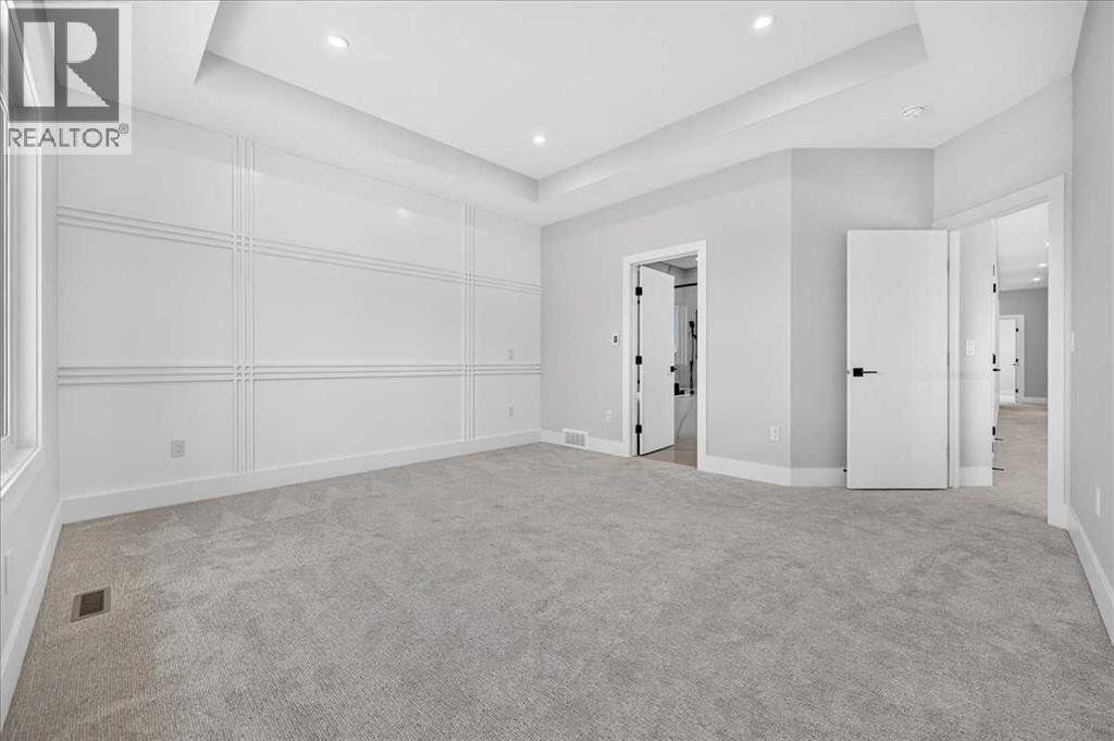 560 Livingston Way NE, Calgary, Alberta  T3P 1R7 - Photo 25 - A2336809