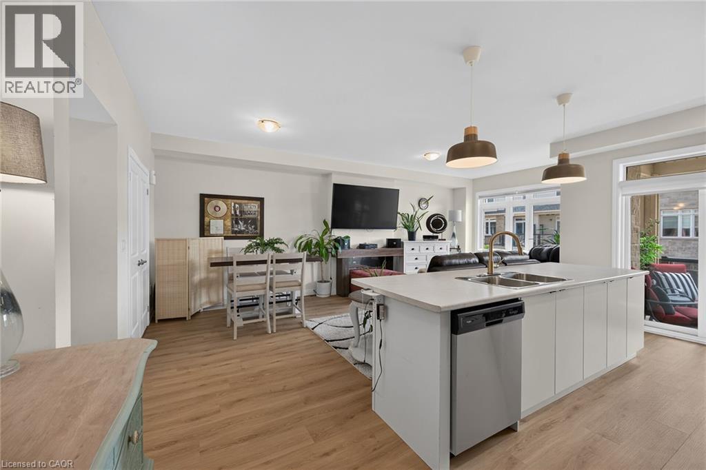 40 Zinfandel Drive Unit# 35, Hamilton, Ontario  L8E 0L1 - Photo 10 - 40855474
