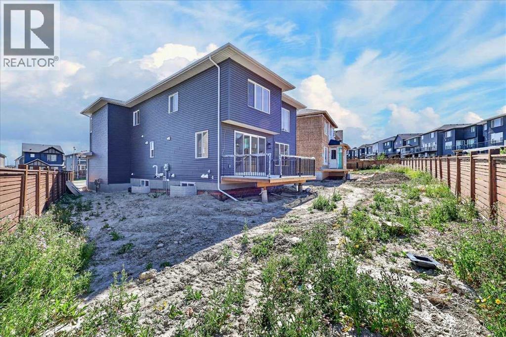 560 Livingston Way NE, Calgary, Alberta  T3P 1R7 - Photo 49 - A2336809