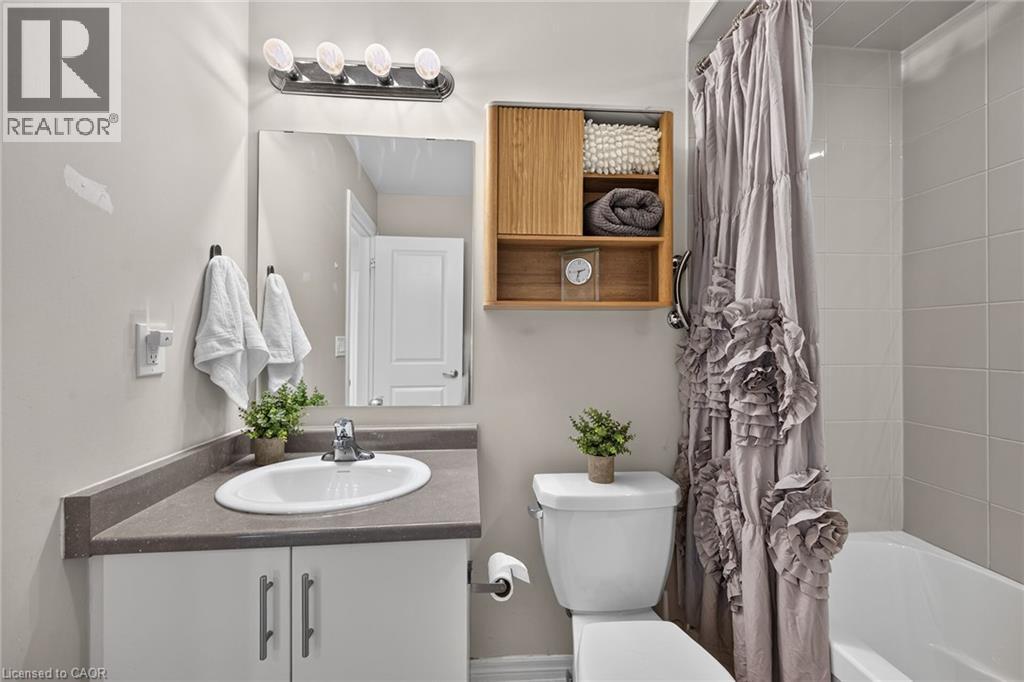40 Zinfandel Drive Unit# 35, Hamilton, Ontario  L8E 0L1 - Photo 39 - 40855474