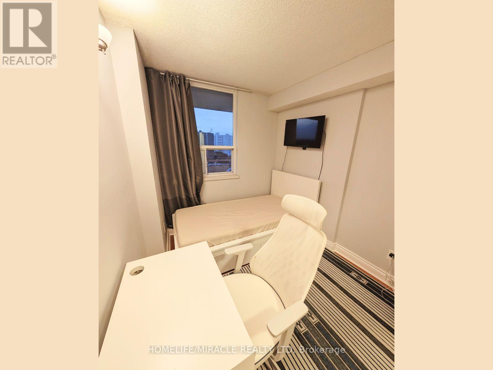 906 - 1 Royal Orchard Boulevard, Markham (Royal Orchard), Ontario  L3T 3C2 - Photo 10 - N13672516
