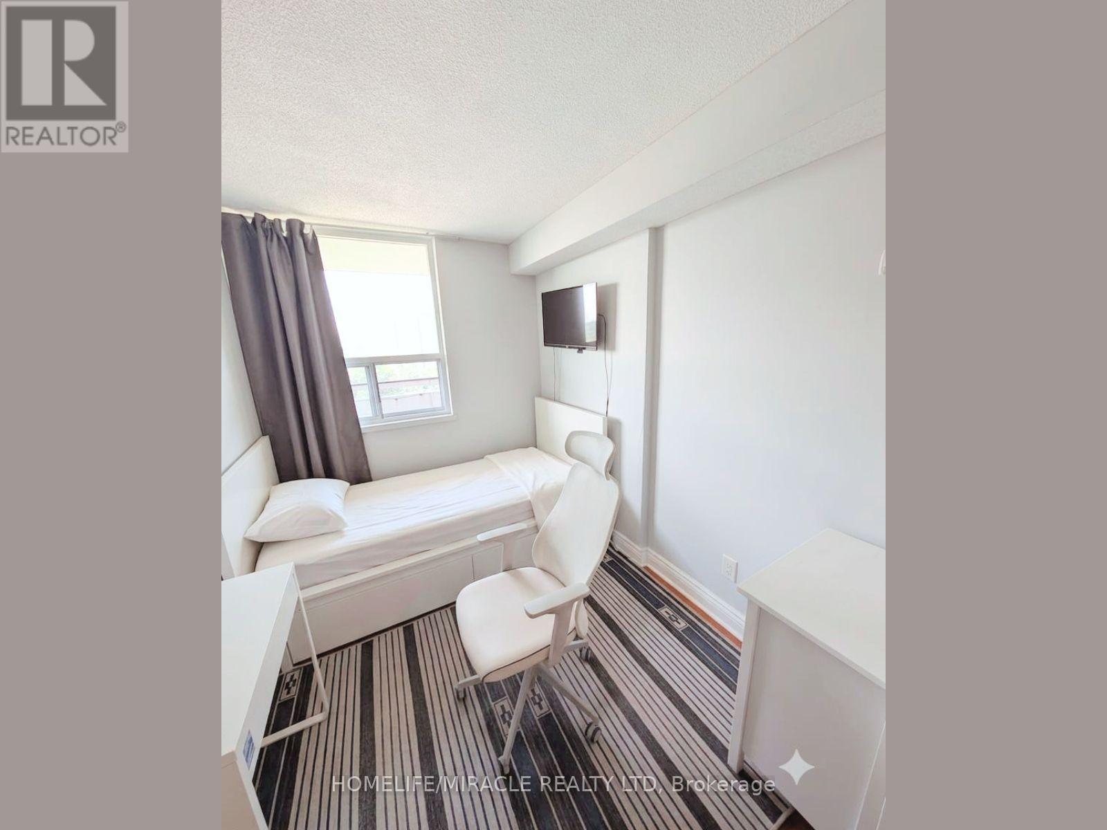 906 - 1 Royal Orchard Boulevard, Markham (Royal Orchard), Ontario  L3T 3C2 - Photo 6 - N13672516