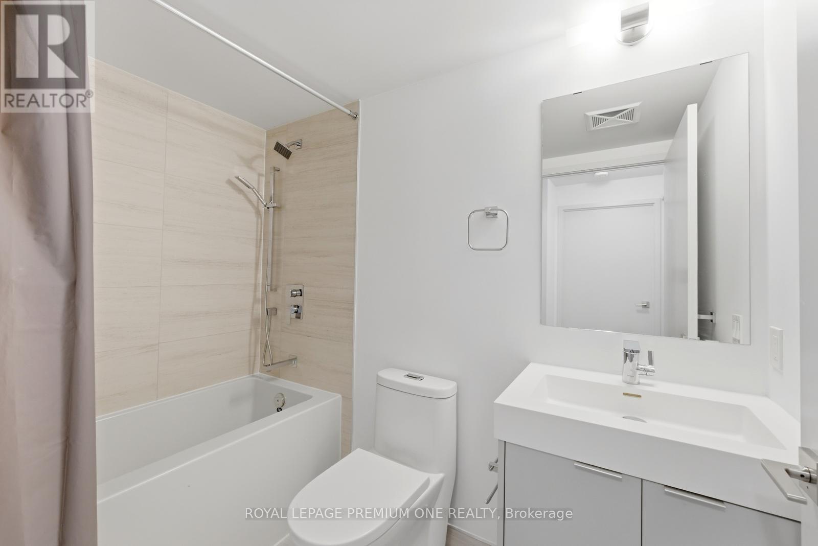 2404 - 2920 Highway 7, Vaughan, Ontario  L4K 0P4 - Photo 12 - N13672552