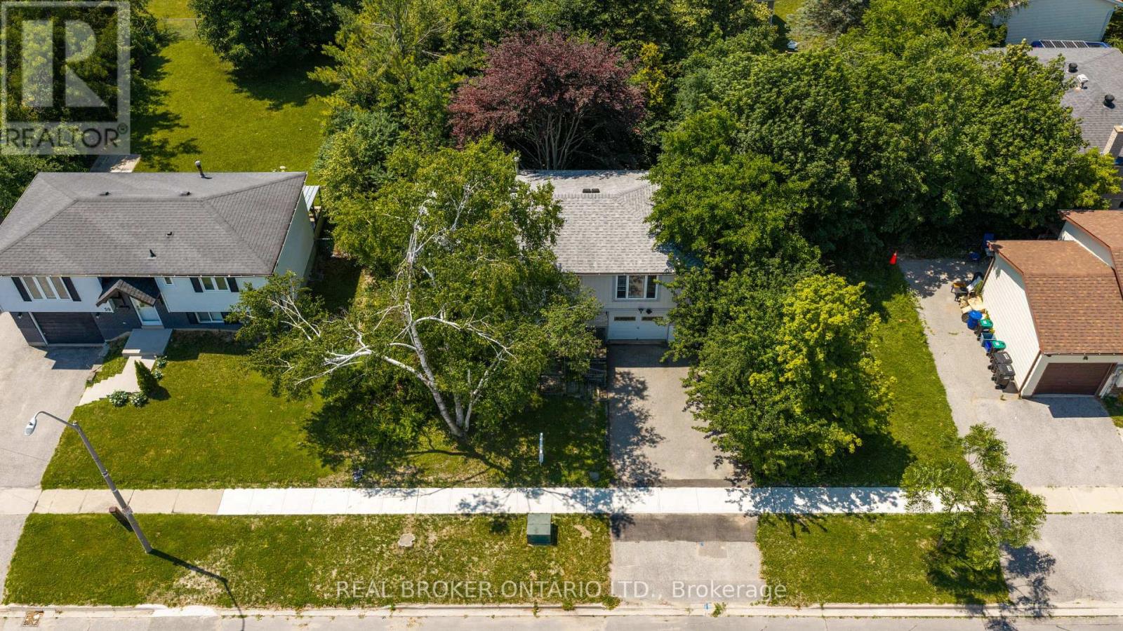 57 Bernick Drive, Barrie, Ontario L4M 5C1 - Photo 33 - S13672564