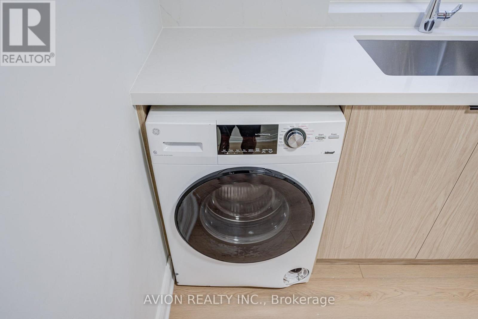 Unit 4 - 882 Broadview Avenue, Toronto, Ontario M4K 2R1 - Photo 14 - E13647462