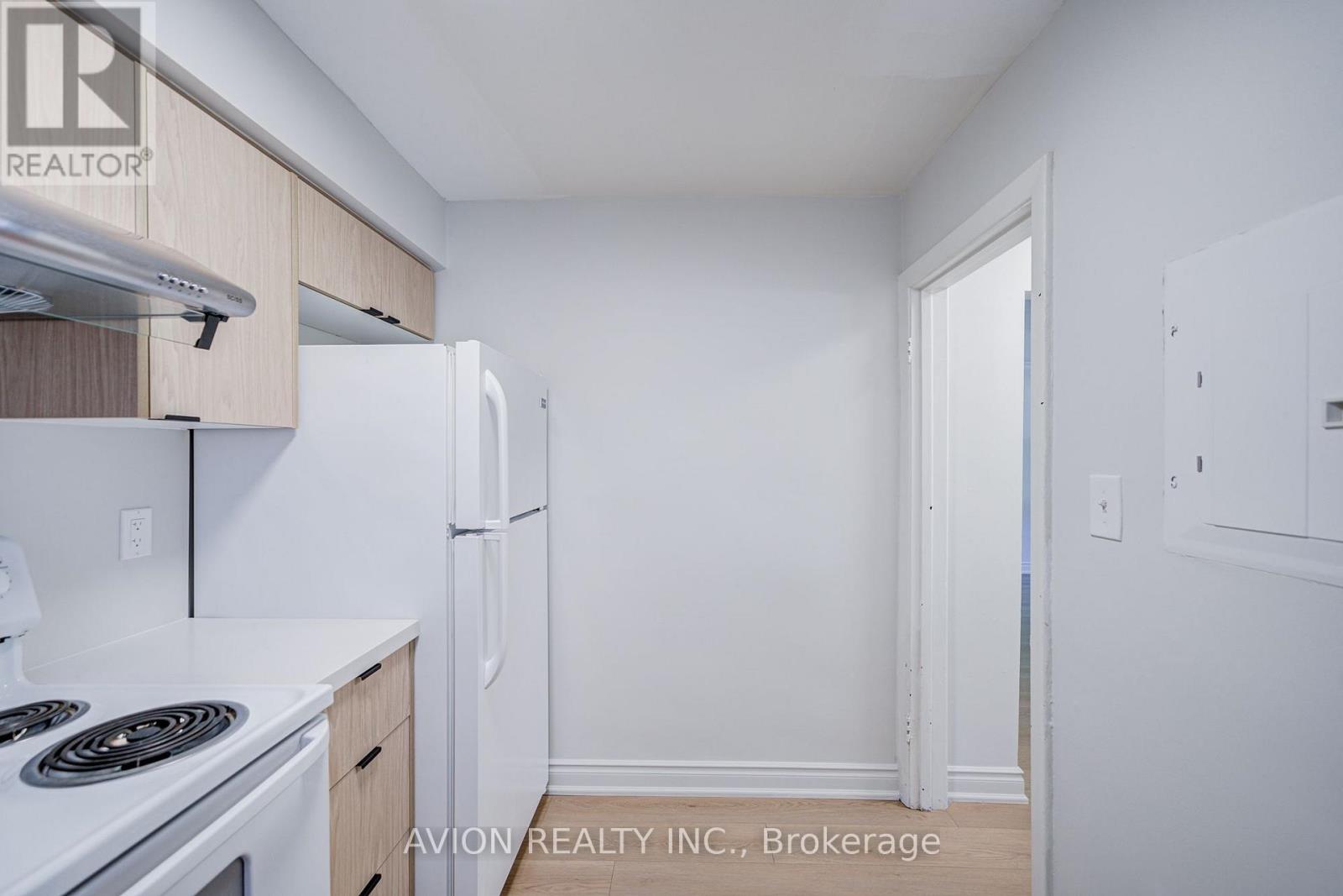 Unit 4 - 882 Broadview Avenue, Toronto, Ontario M4K 2R1 - Photo 16 - E13647462