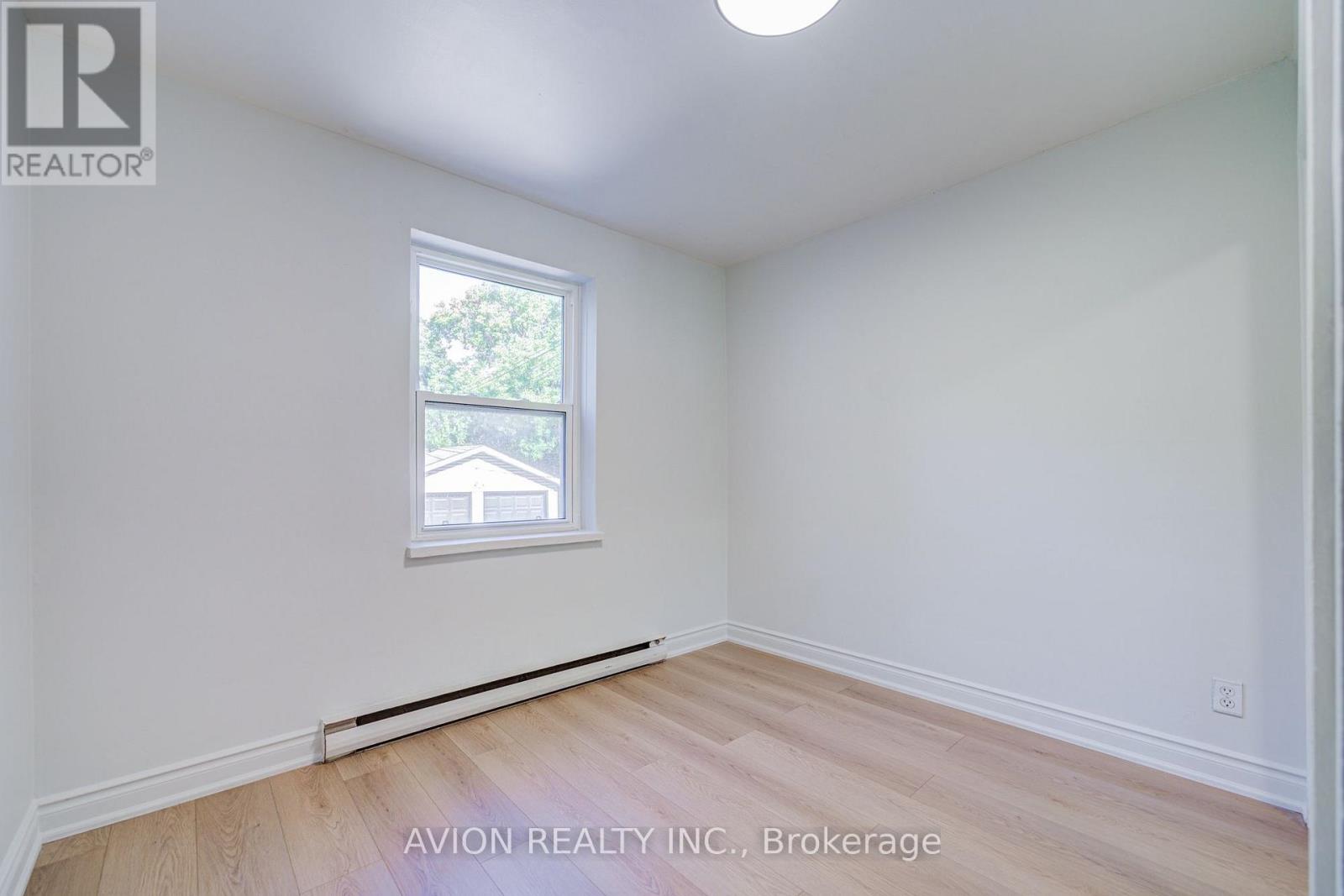 Unit 4 - 882 Broadview Avenue, Toronto, Ontario M4K 2R1 - Photo 20 - E13647462