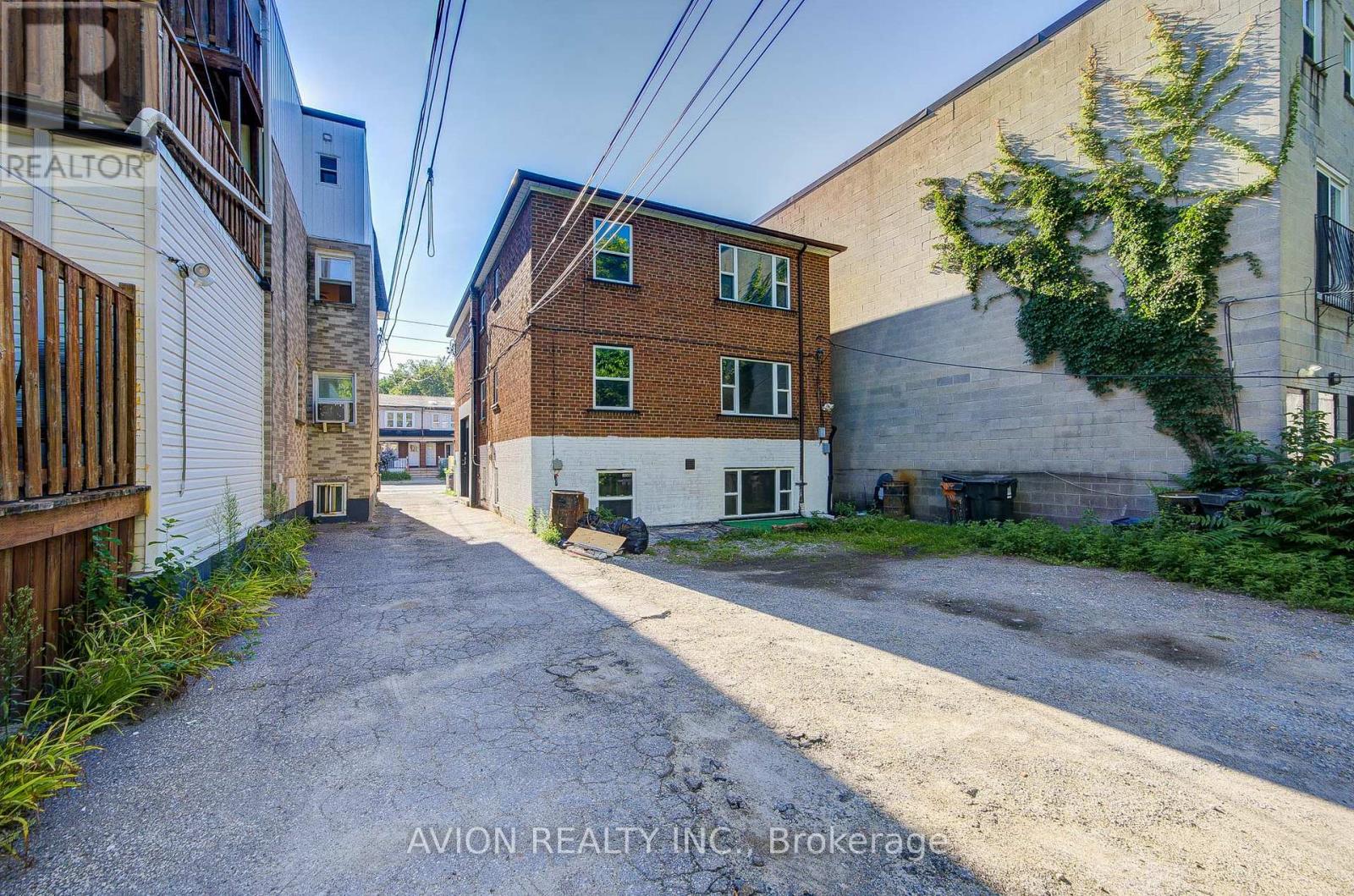Unit 4 - 882 Broadview Avenue, Toronto, Ontario M4K 2R1 - Photo 25 - E13647462