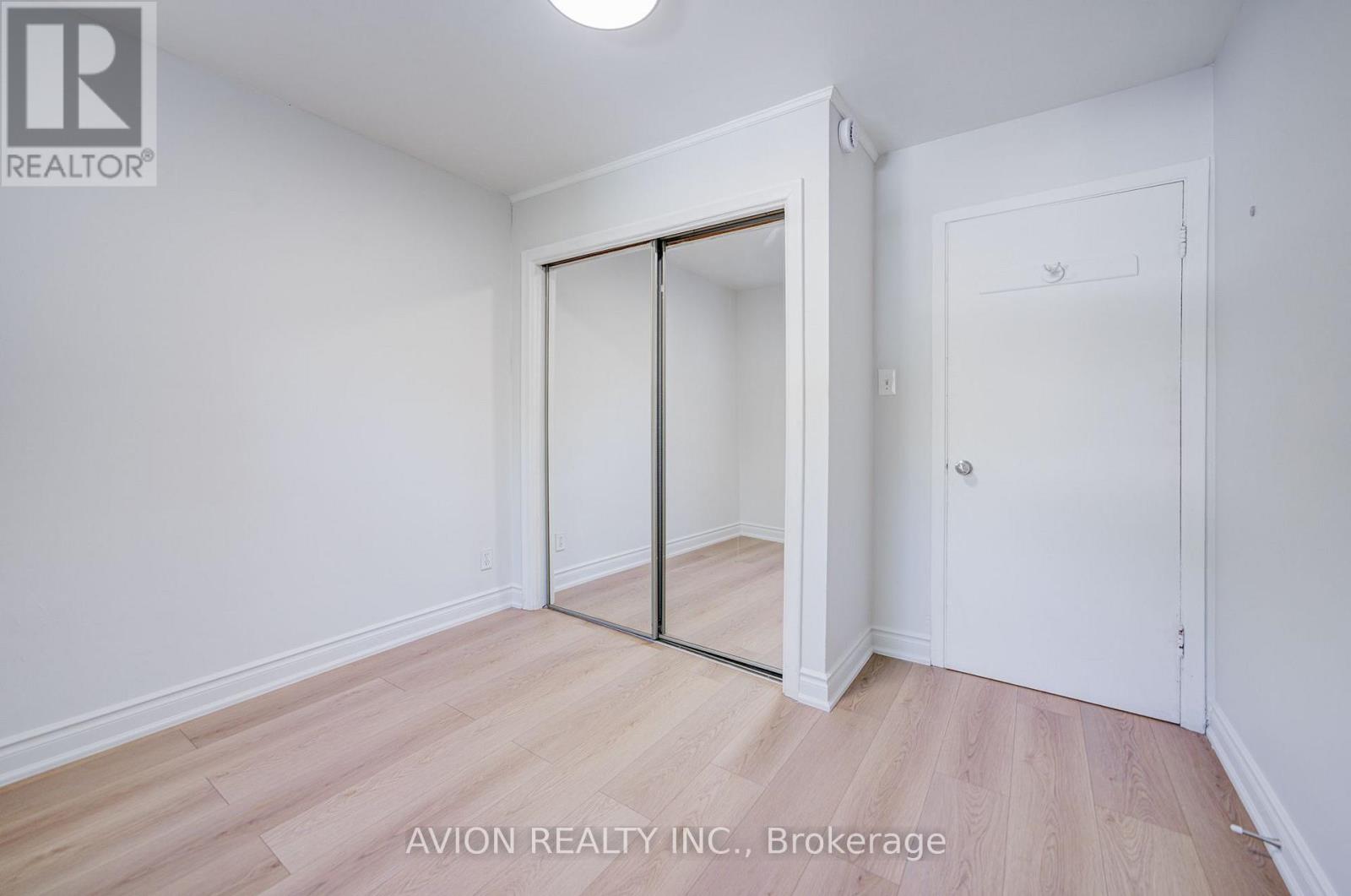 Unit 4 - 882 Broadview Avenue, Toronto, Ontario M4K 2R1 - Photo 22 - E13647462