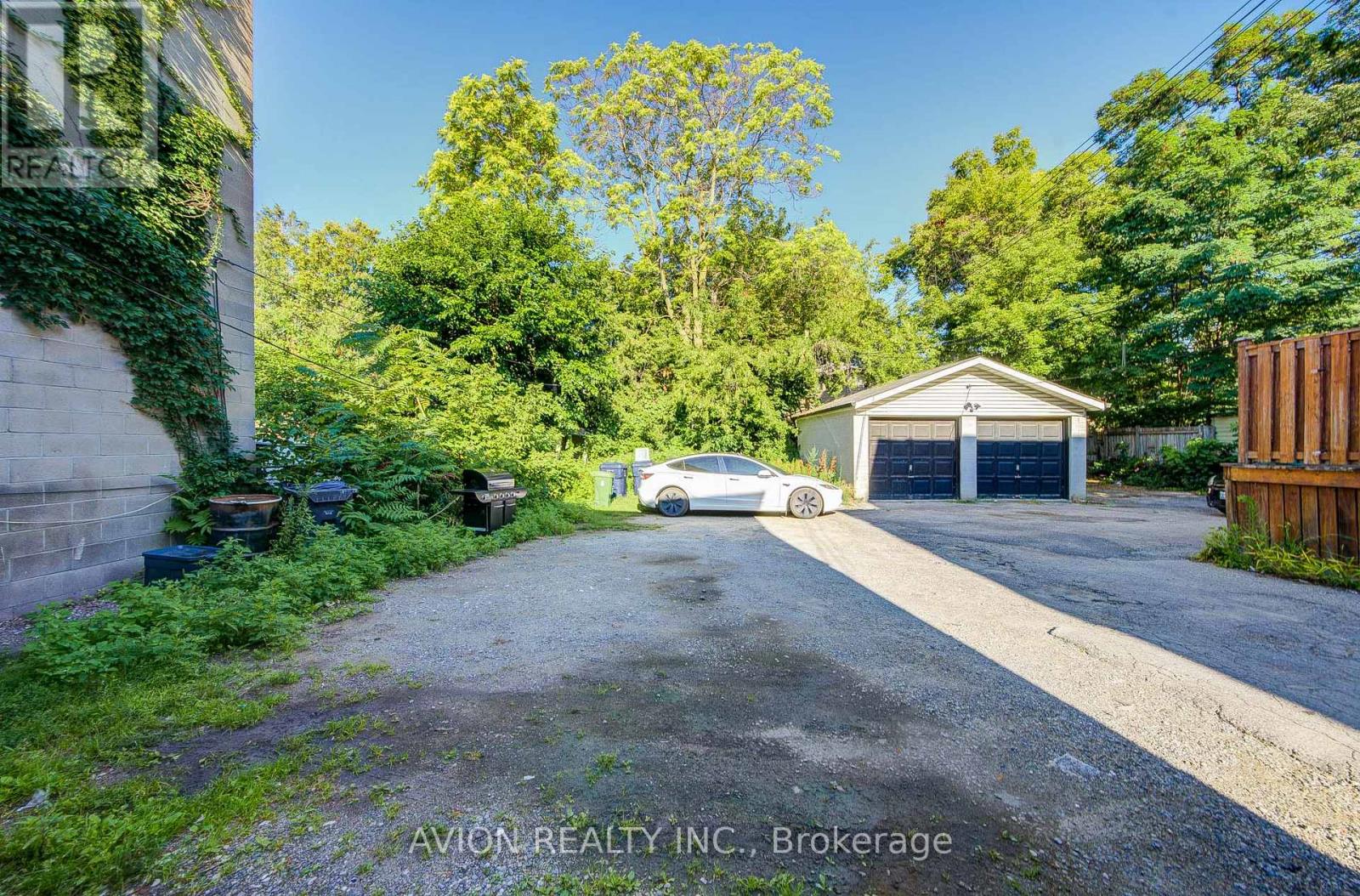 Unit 4 - 882 Broadview Avenue, Toronto, Ontario M4K 2R1 - Photo 27 - E13647462