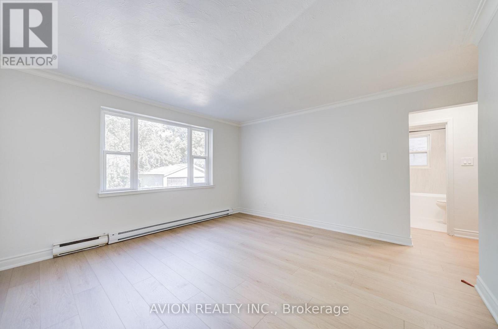 Unit 4 - 882 Broadview Avenue, Toronto, Ontario M4K 2R1 - Photo 9 - E13647462