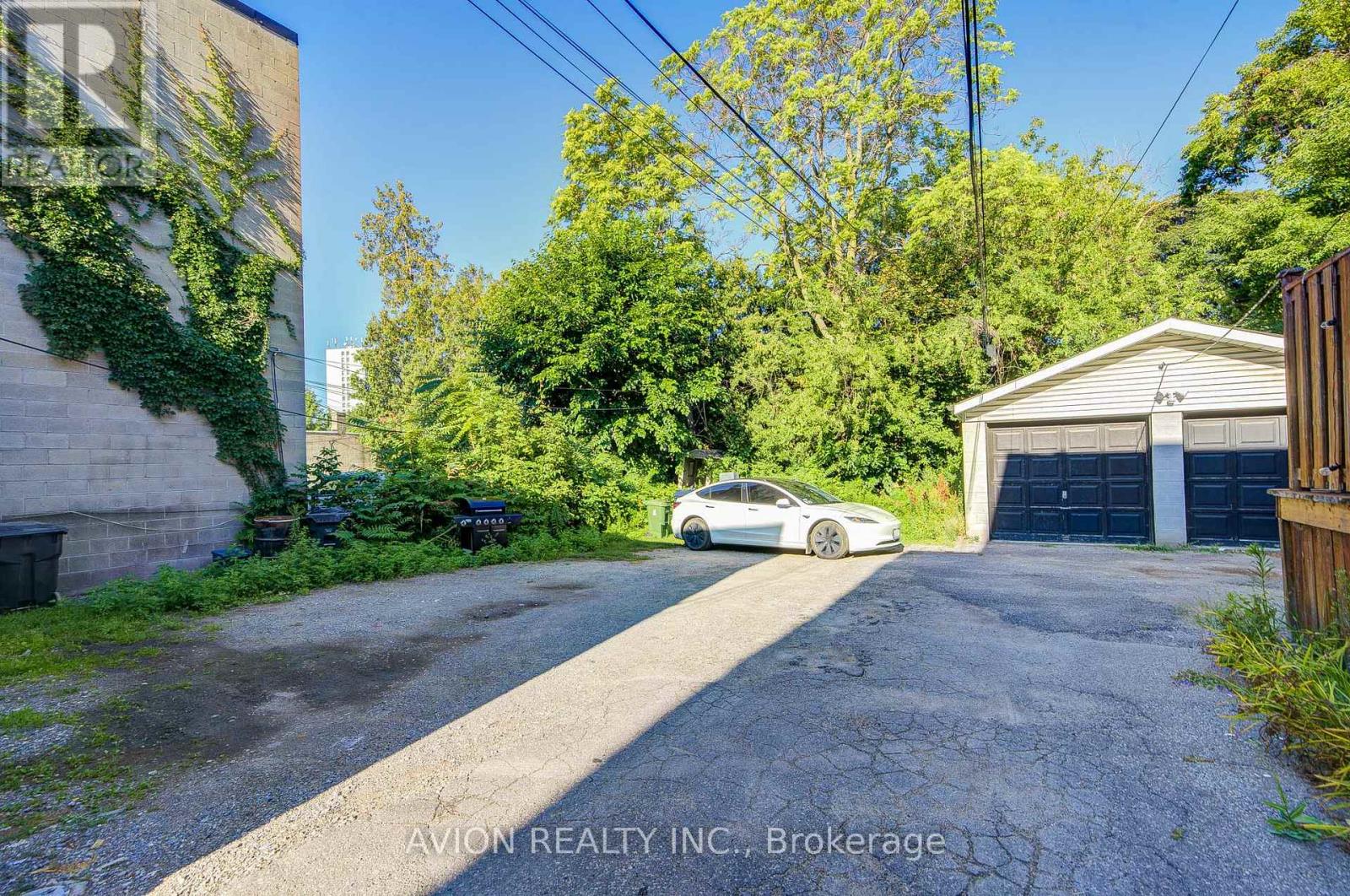 Unit 4 - 882 Broadview Avenue, Toronto, Ontario M4K 2R1 - Photo 28 - E13647462