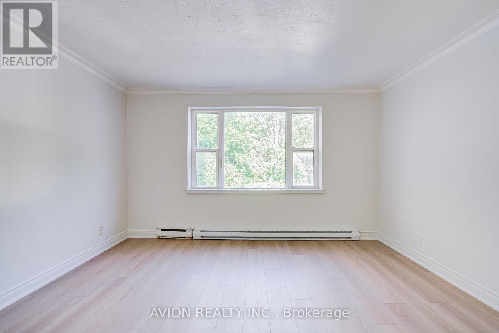 Unit 4 - 882 Broadview Avenue, Toronto, Ontario M4K 2R1 - Photo 8 - E13647462