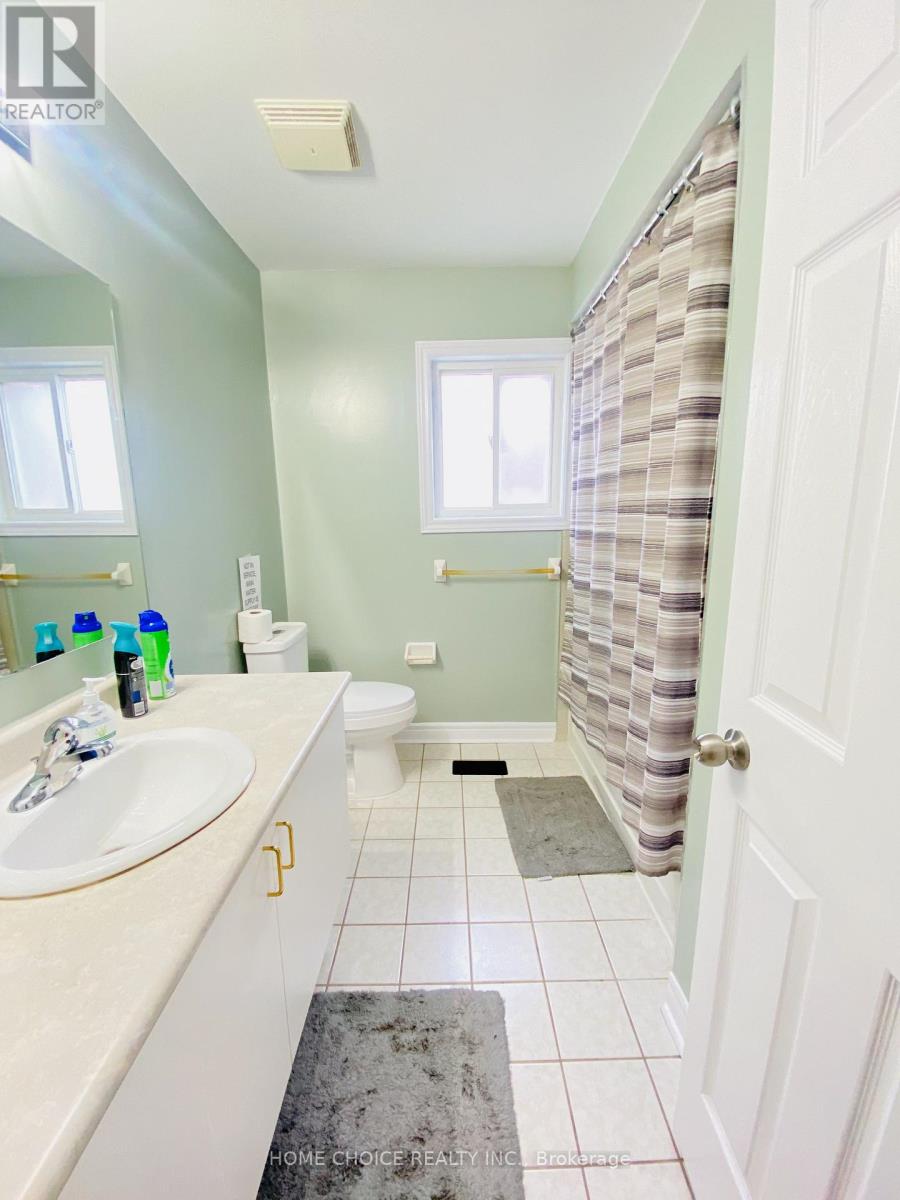 36 Earl Grey Crescent, Brampton, Ontario  L7A 2L1 - Photo 15 - W13672540