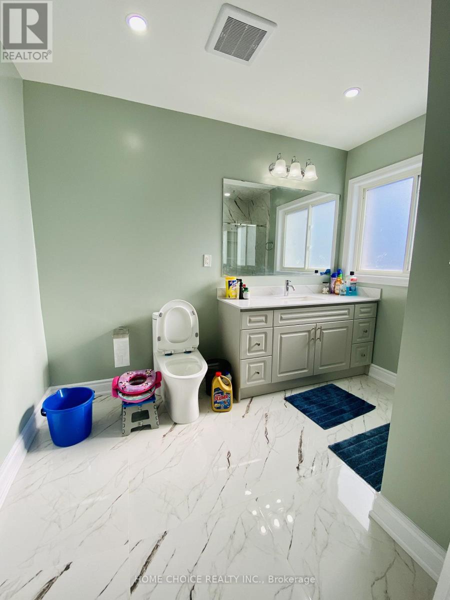 36 Earl Grey Crescent, Brampton, Ontario  L7A 2L1 - Photo 18 - W13672540