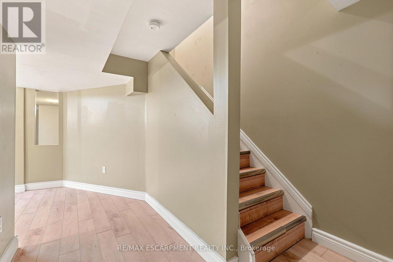 1 Perthshire Court, Hamilton, Ontario L9B 2H1 - Photo 32 - X13672458