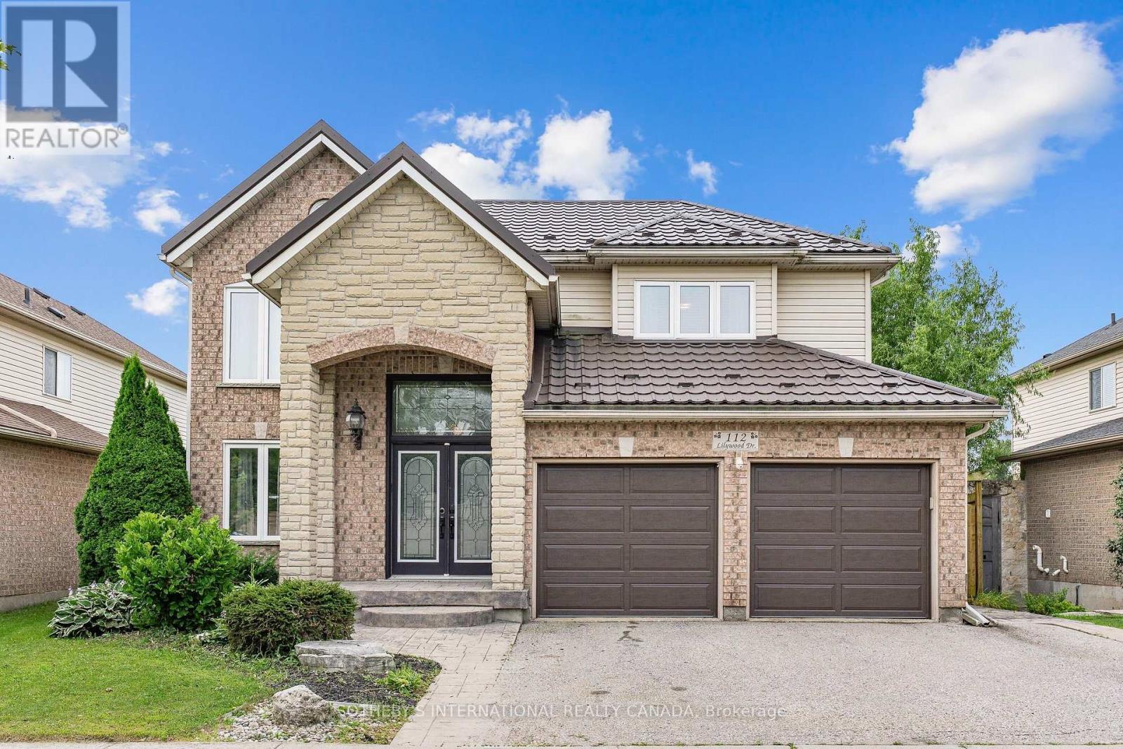 112 LILYWOOD DRIVE, Cambridge, Ontario