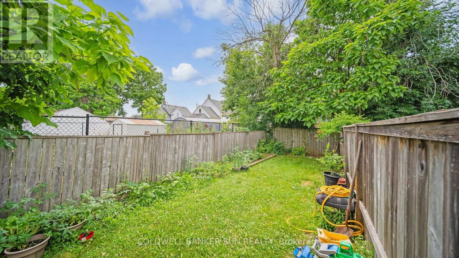 223-227 Gilmore Road, Fort Erie, Ontario L2A 2M2 - Photo 37 - X13672584