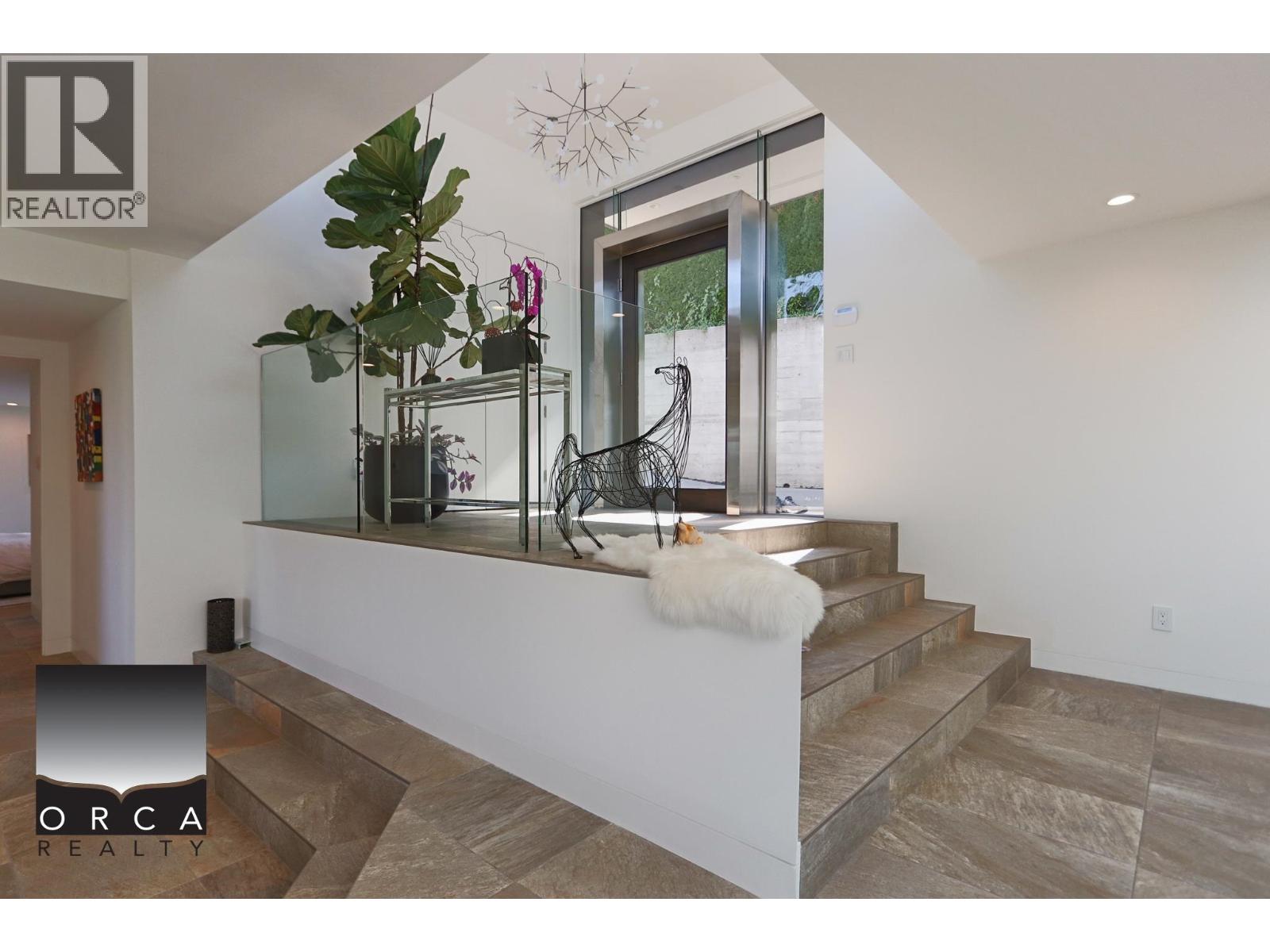 6173 Nelson Avenue, West Vancouver, British Columbia  V7W 2A1 - Photo 4 - R3149893