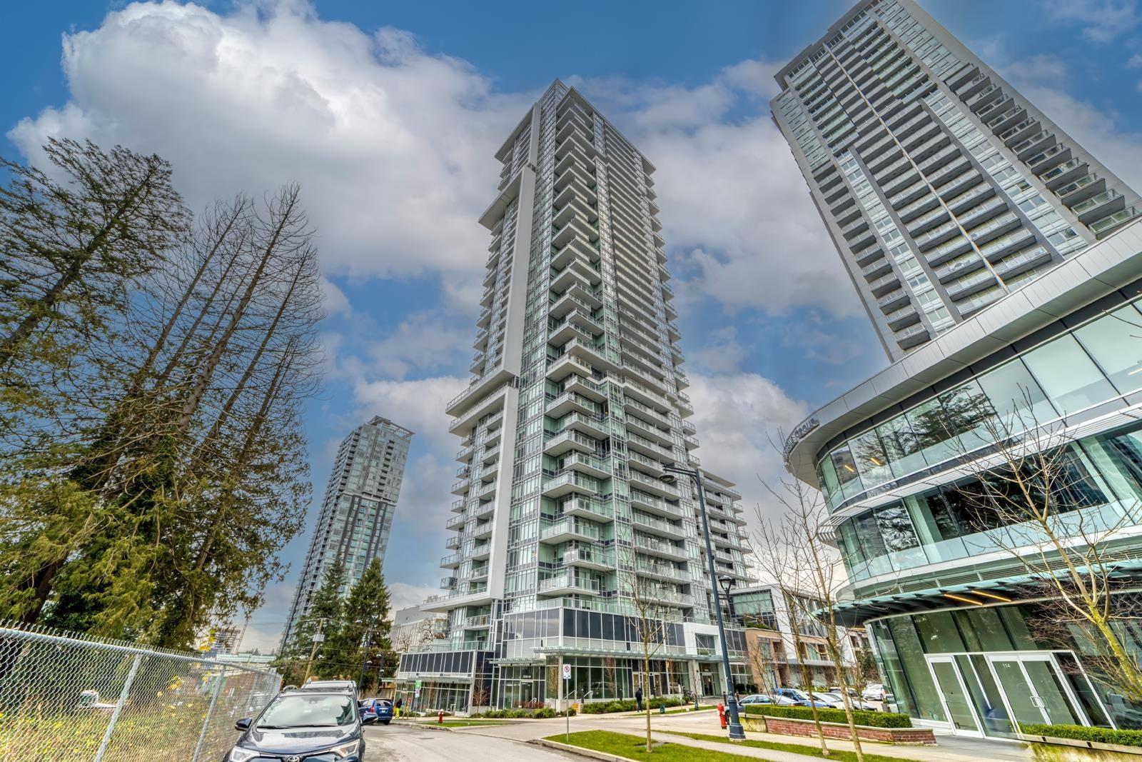 906 13350 CENTRAL AVENUE, Surrey, British Columbia