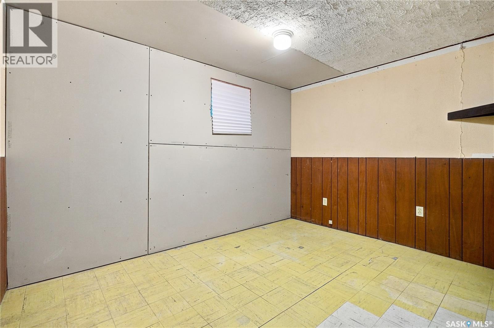 129 Cameron Crescent, Regina, Saskatchewan  S4S 2X3 - Photo 33 - SK045514