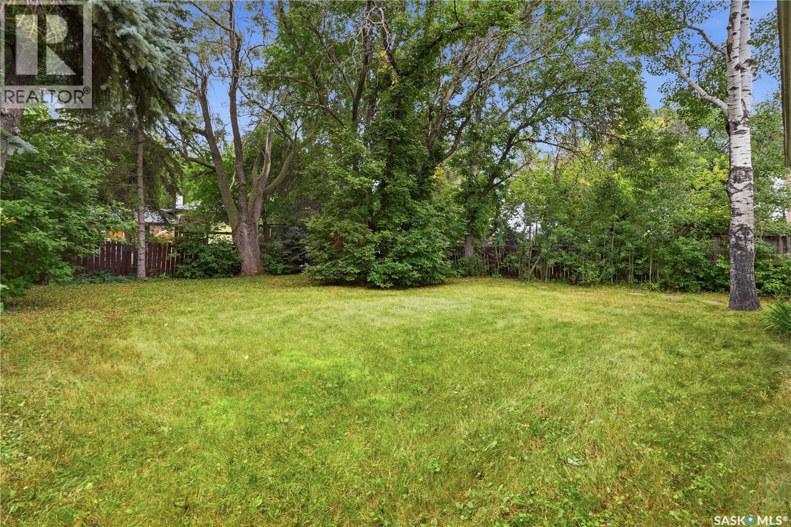 129 Cameron Crescent, Regina, Saskatchewan  S4S 2X3 - Photo 38 - SK045514