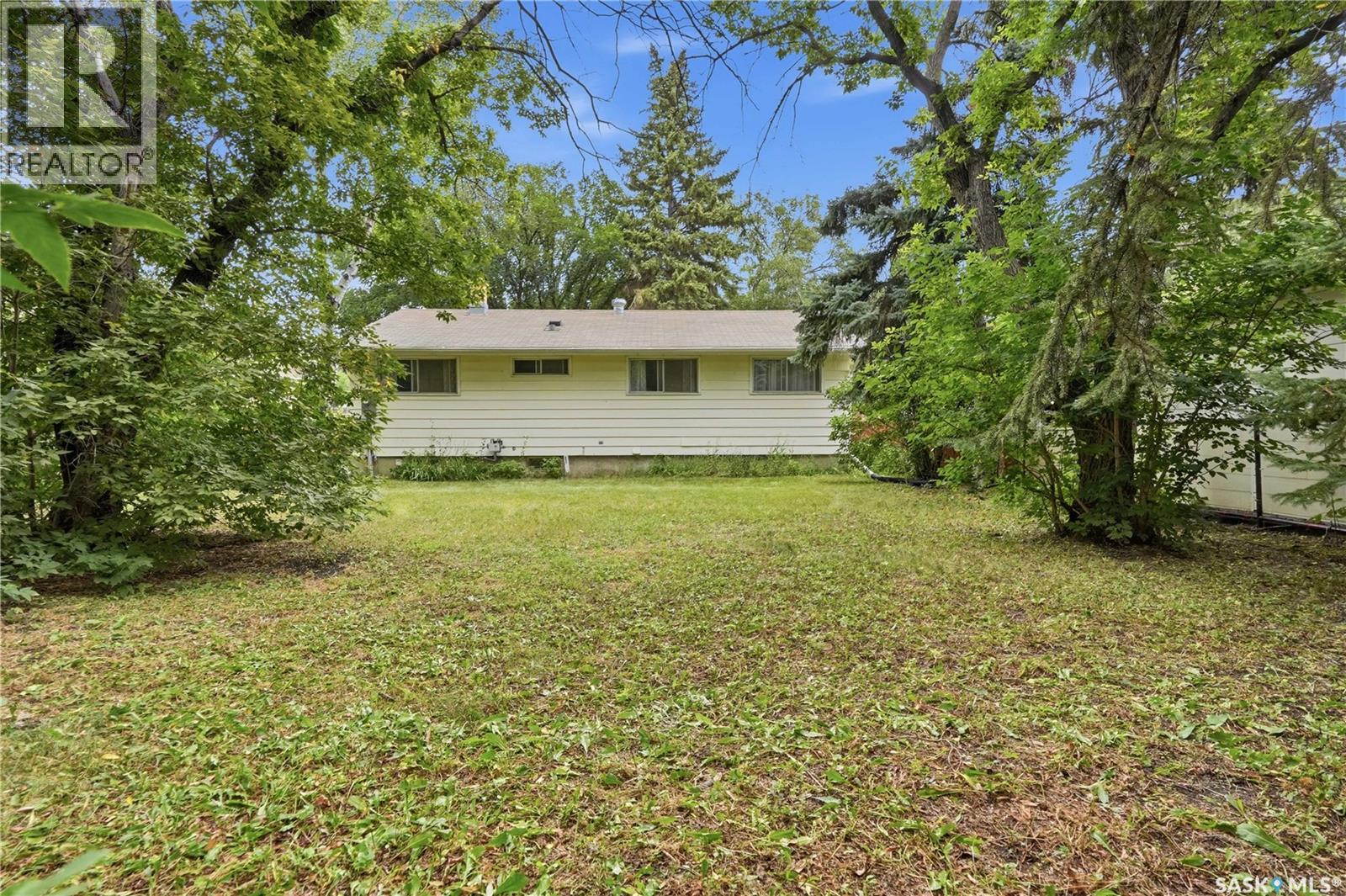 129 Cameron Crescent, Regina, Saskatchewan  S4S 2X3 - Photo 40 - SK045514