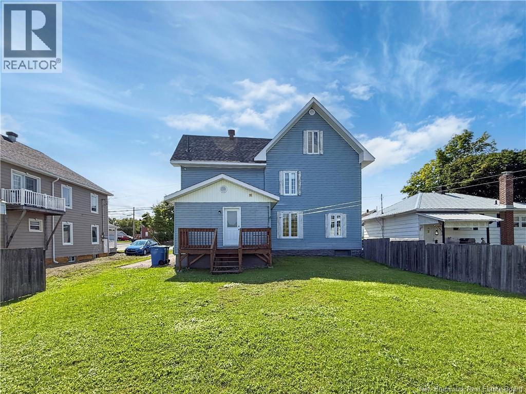 30 Sugarloaf Street, Campbellton, New Brunswick  E3N 3B1 - Photo 31 - NB145973