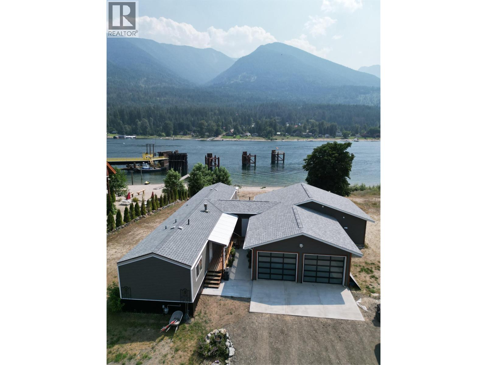 7920 Balfour Wharf Road, Balfour, British Columbia  V0G 1C0 - Photo 12 - 10397121