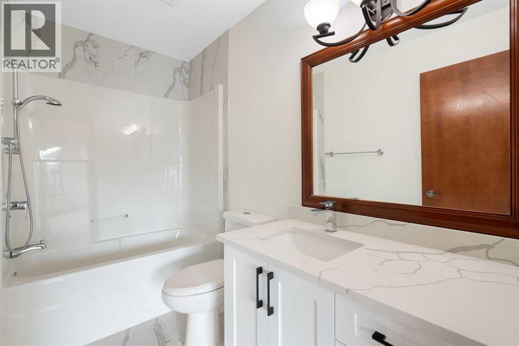 8 Coulee Park SW, Calgary, Alberta  T3H 5J5 - Photo 31 - A2332974