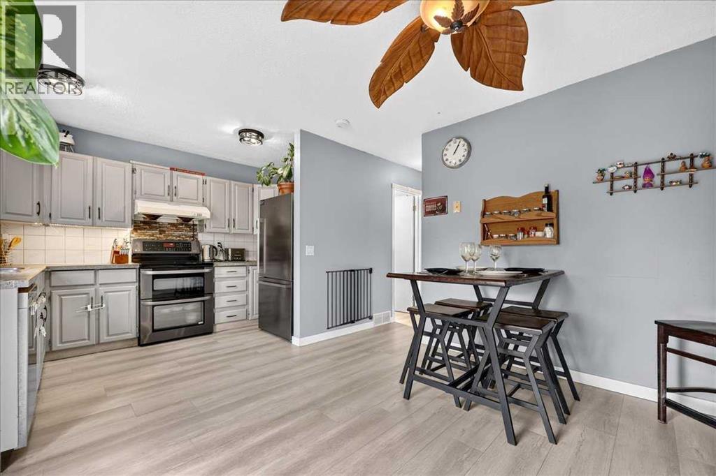 672 Whiteridge Way NE, Calgary, Alberta  T1Y 4S9 - Photo 8 - A2336719