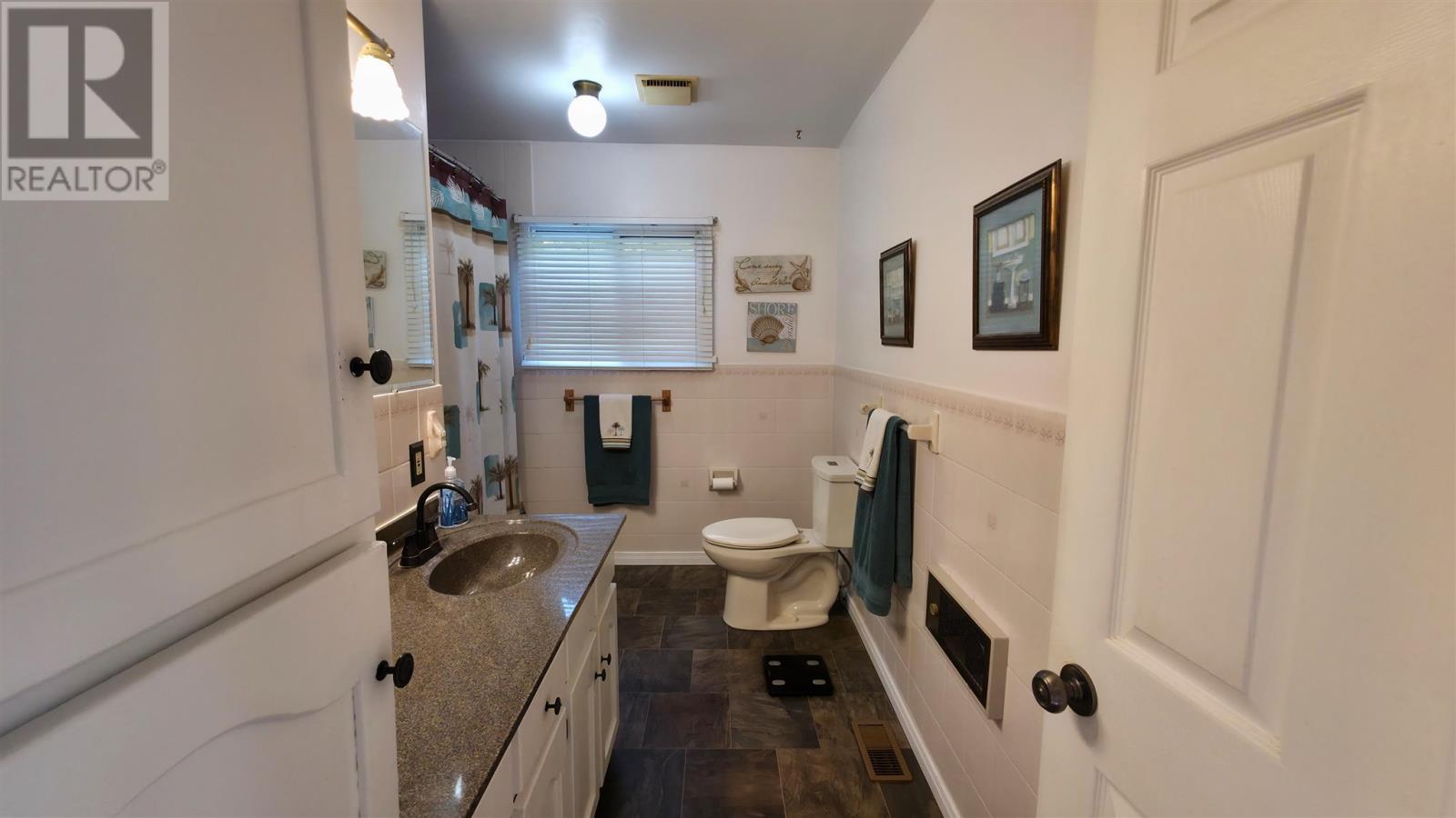 484 Red Pine Dr, Sault Ste. Marie, Ontario  P6A 5K6 - Photo 37 - SM262169
