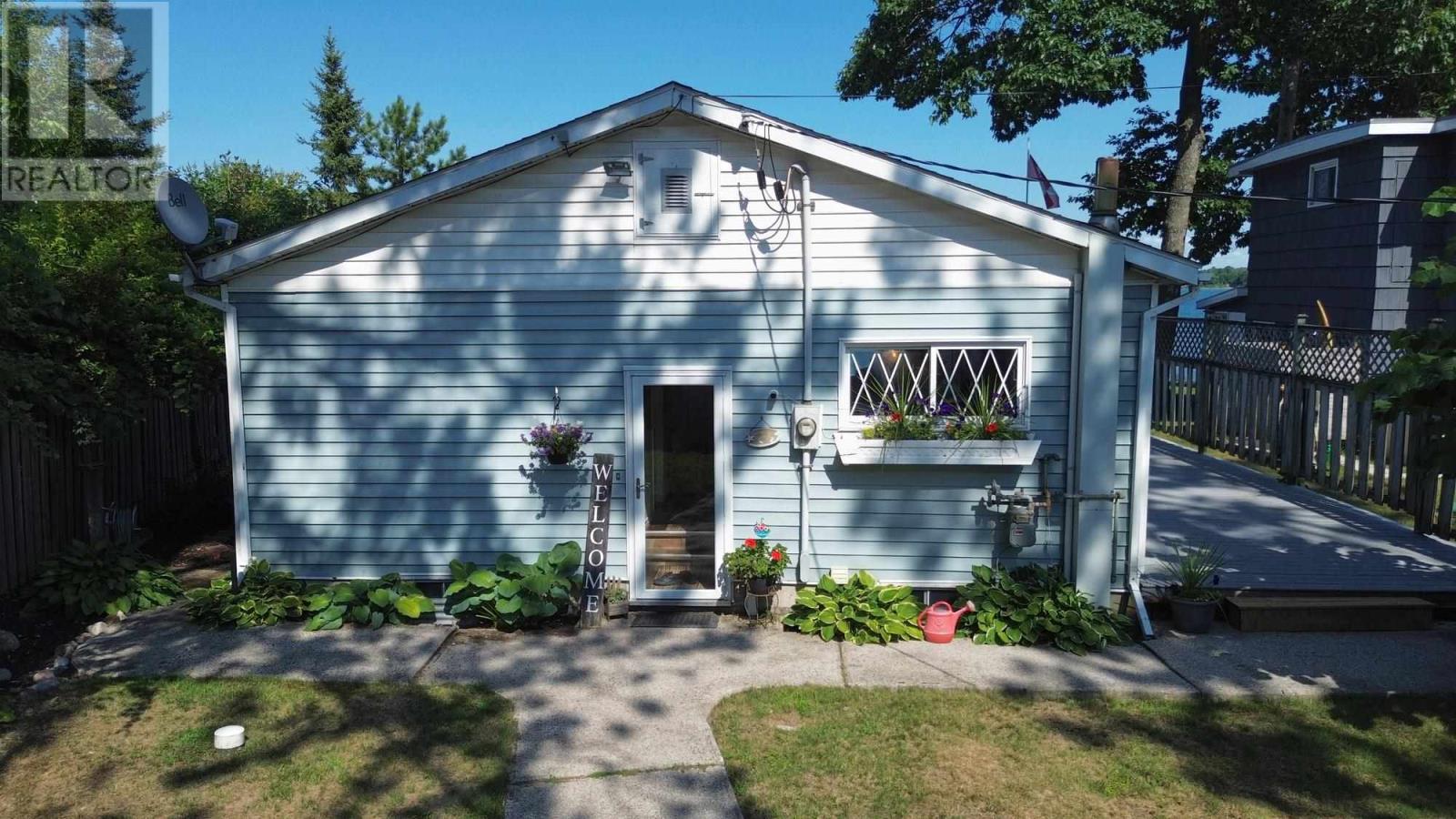 484 Red Pine Dr, Sault Ste. Marie, Ontario  P6A 5K6 - Photo 9 - SM262169