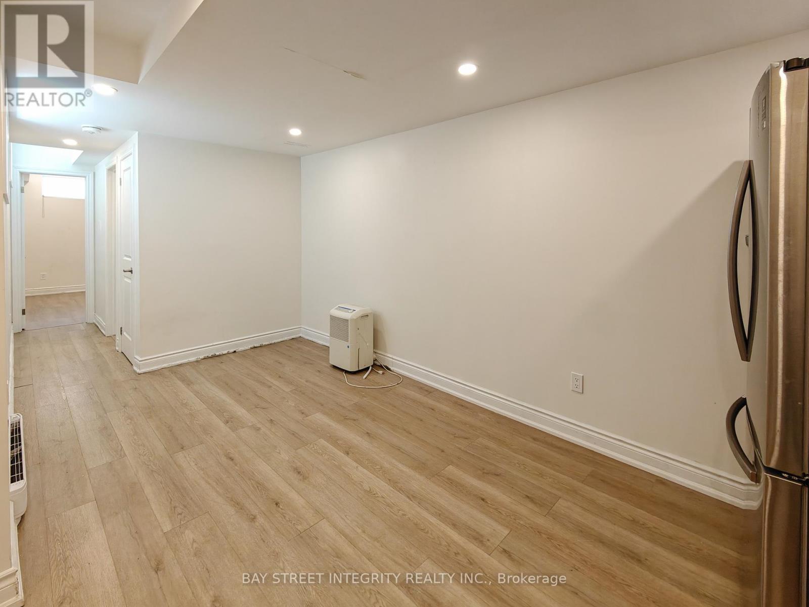Lower - 598 Crawford Street, Toronto, Ontario  M6G 3K2 - Photo 3 - C13560220