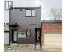 LANEWAY - 598 CRAWFORD STREET, Toronto, Ontario