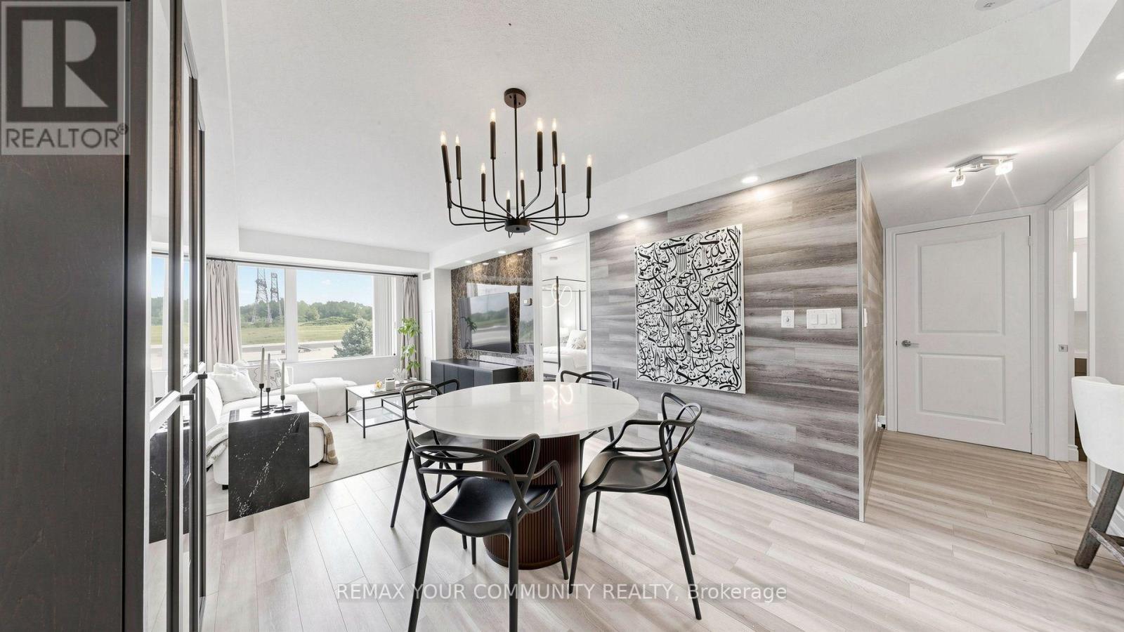 215 - 273 South Park Road, Markham, Ontario  L3T 0B5 - Photo 12 - N13671652