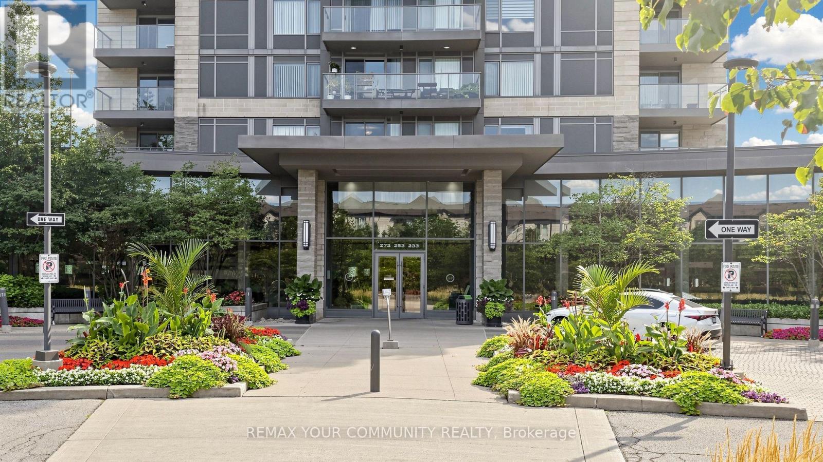 215 - 273 South Park Road, Markham, Ontario  L3T 0B5 - Photo 4 - N13671652