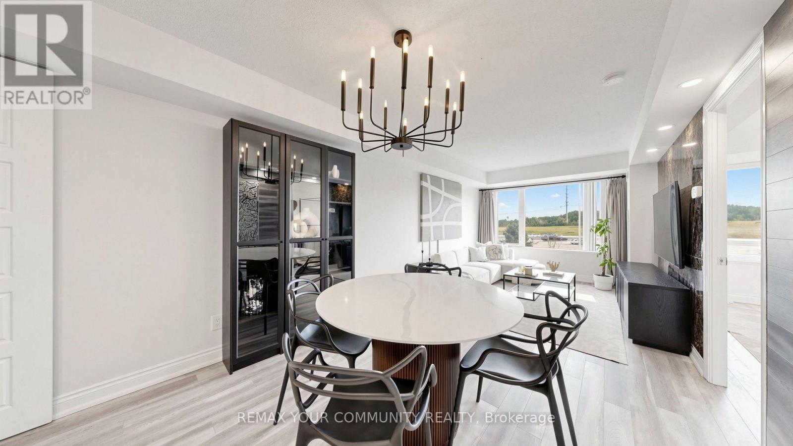 215 - 273 South Park Road, Markham, Ontario  L3T 0B5 - Photo 17 - N13671652