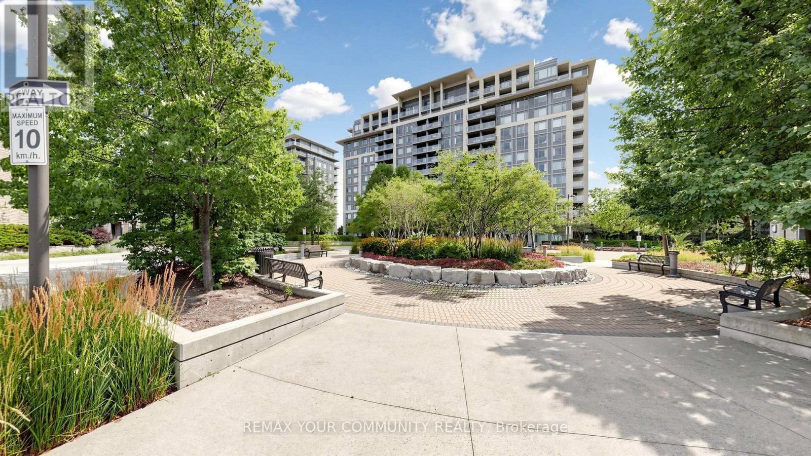 215 - 273 South Park Road, Markham, Ontario  L3T 0B5 - Photo 5 - N13671652