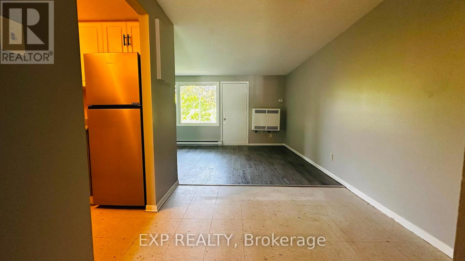 9 - 1200 Courtland Avenue E, Kitchener, Ontario  N2C 1K7 - Photo 3 - X13659894