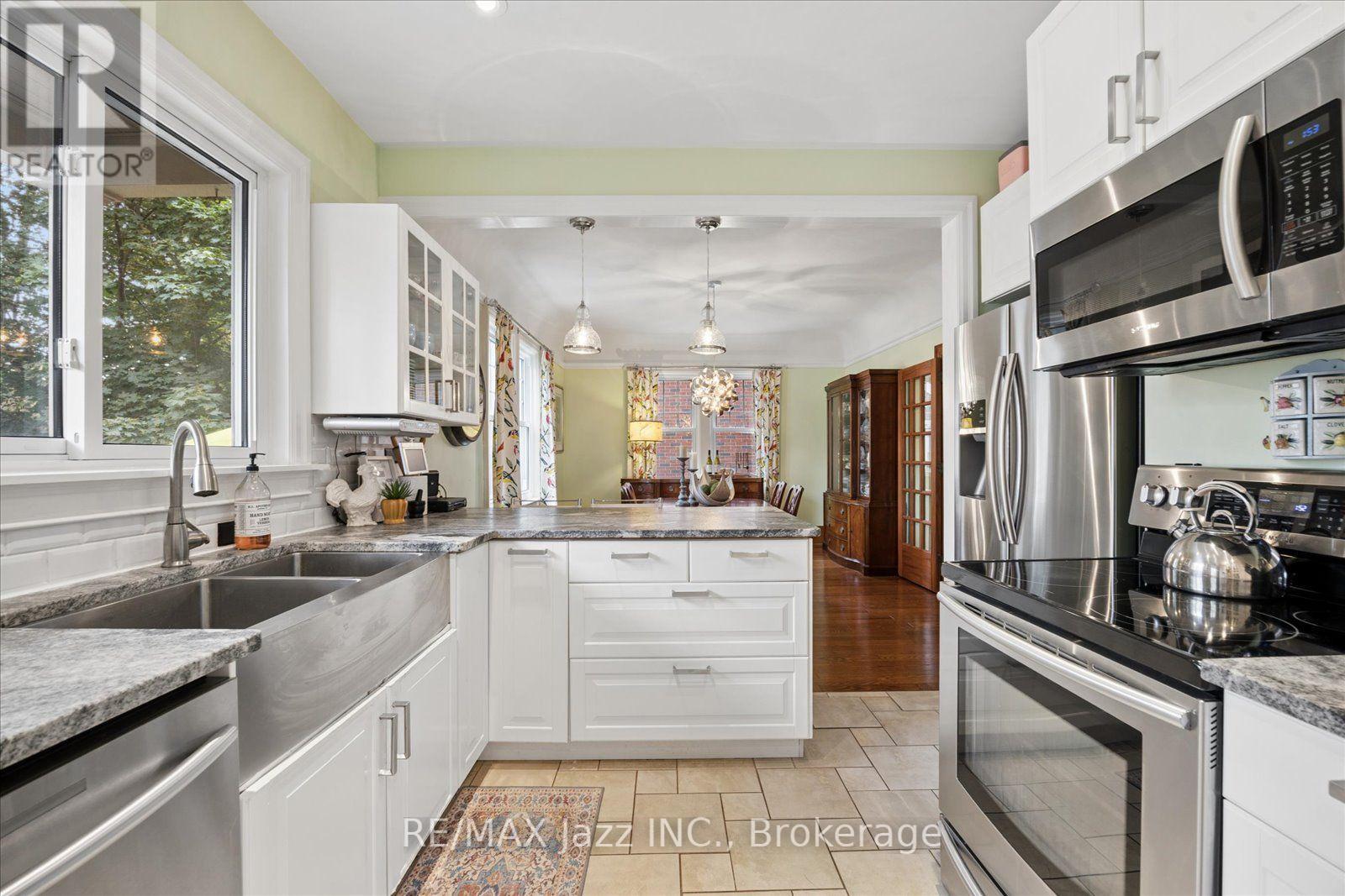 425 Masson Street, Oshawa, Ontario  L1G 4Z7 - Photo 20 - E13672656