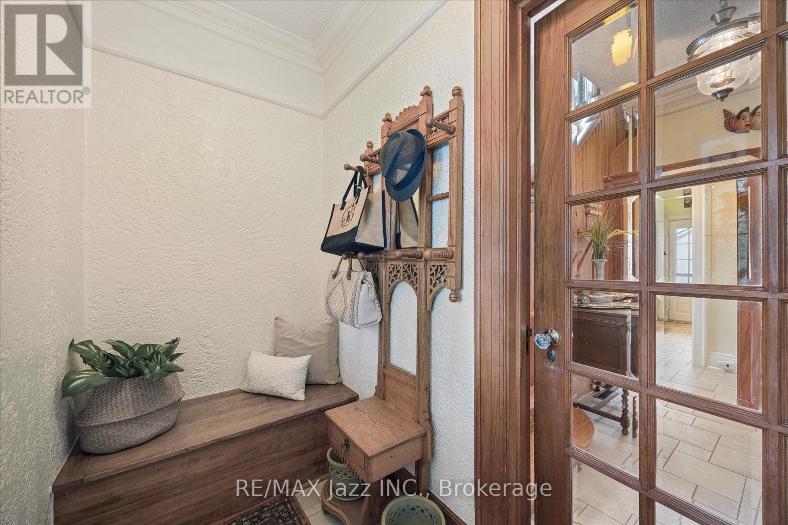 425 Masson Street, Oshawa, Ontario  L1G 4Z7 - Photo 5 - E13672656